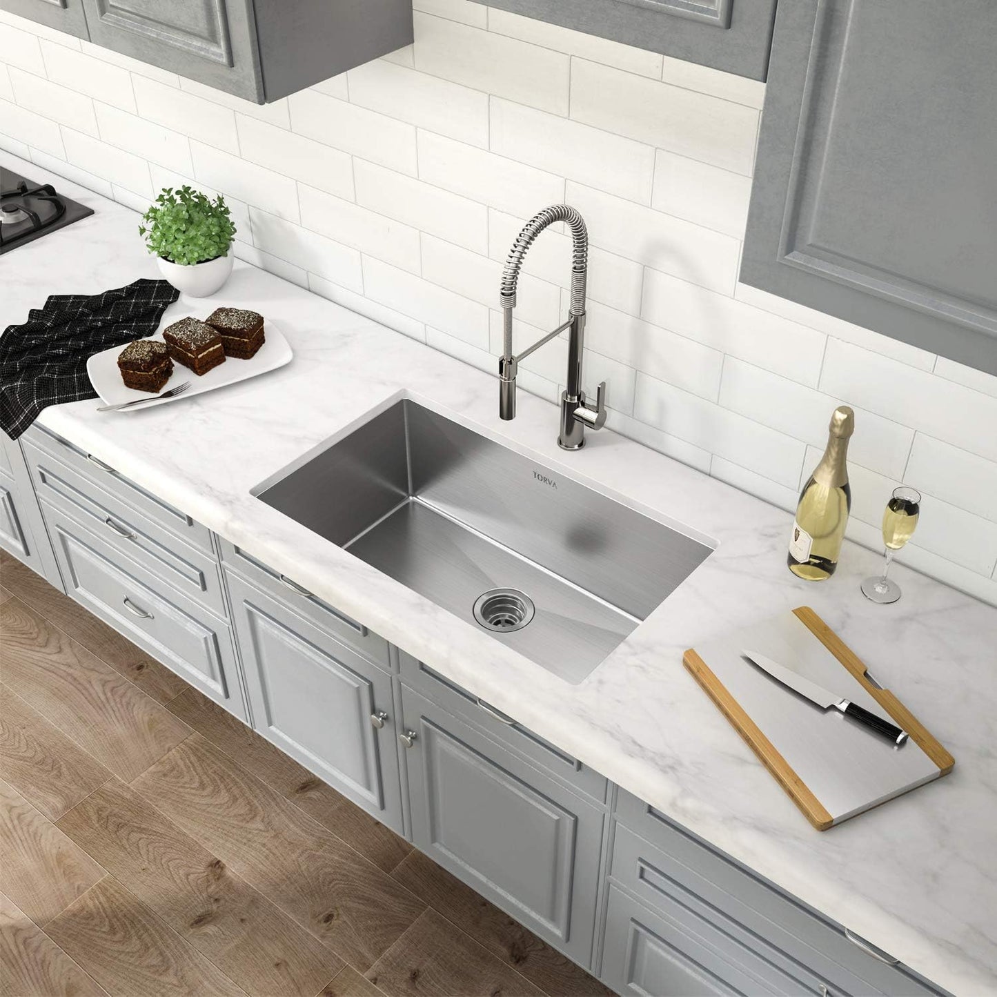 TORVA 32-Inch Undermount Kitchen Sink, Premium 304 Stainless Steel Bar Sink - 10 Inches Deep Basin Single Bowl Sink
