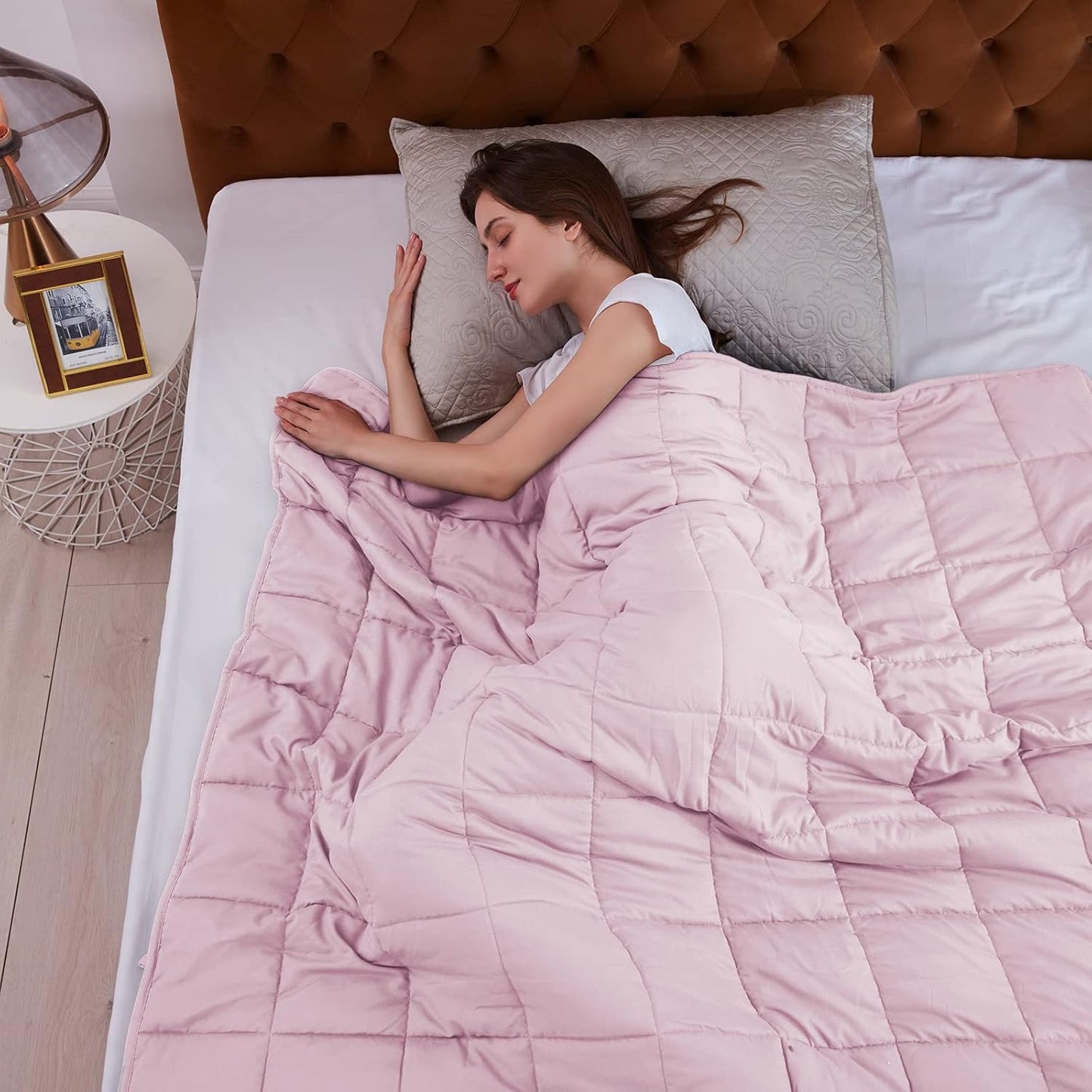 L'AGRATY Weighted Blanket - 60"x80" 15lbs Cooling Breathable Heavy Blanket Microfiber Material with Glass Beads for Adult All-Season Summer Fall Winter Soft Thick Comfort