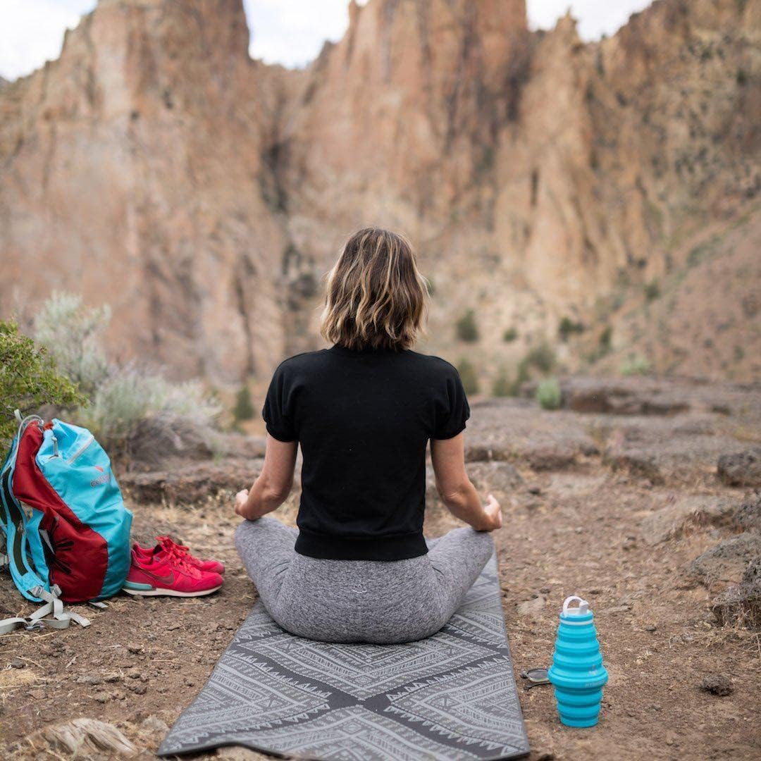 HYDAWAY 25oz Collapsible Water Bottle - BPA-Free, Leakproof, Lightweight, and Space-Saving - Perfect for Hiking, Travel, and All-Day Hydration