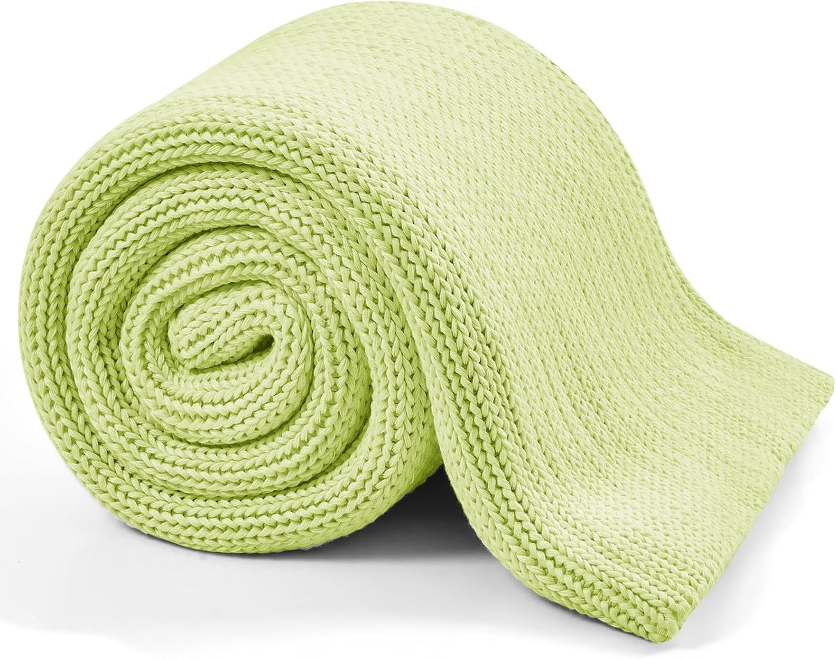 L'AGRATY Knitted Weighted Blanket - 60"x80" 15lbs Cooling Chunky Knit Heavy Blanket for Adults Braided Crochet Throw Thick Cable Yarn Knit Decorative No Beads Evenly Weighted Machine Washable